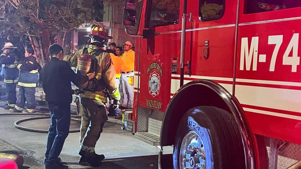 Bomberos de Mazatlán usarán chaleco antibalas en emergencias Bomberos de Mazatlán usarán chaleco antibalas en emergencias