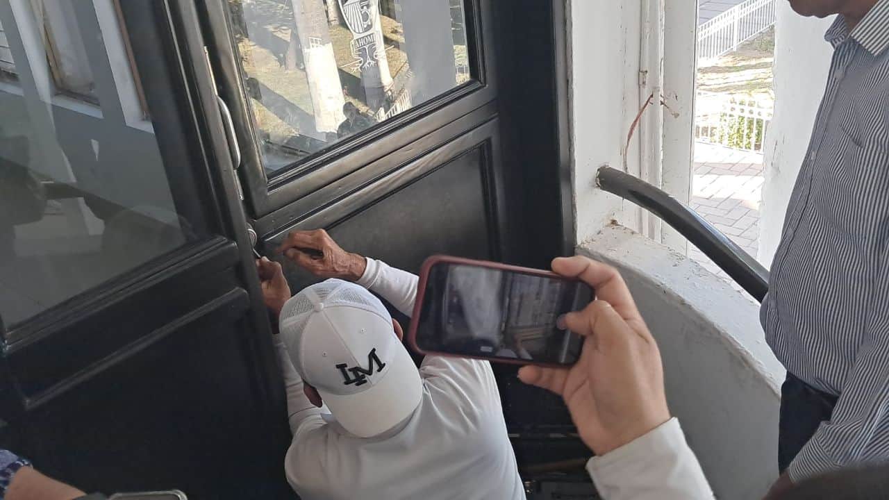 Antonio Menéndez hizo énfasis en que habrá de valorar el trabajo ya realizado donde se decidirá qué acciones continúan y cuáles se cambiarán