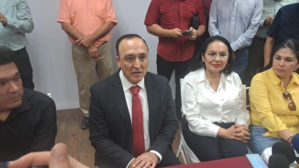 "Vamos a tener que prescindir de todos los funcionarios" Antonio Menéndez tras ser nombrado alcalde sustituto de Ahome "Vamos a tener que prescindir de todos los funcionarios" Antonio Menéndez tras ser nombrado alcalde sustituto de Ahome