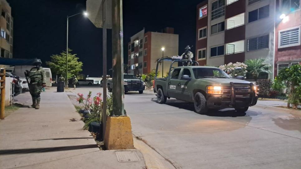 Vecino de Las Cumbres resulta herido de bala de manera accidental en Culiacán Vecino de Las Cumbres resulta herido de bala de manera accidental en Culiacán