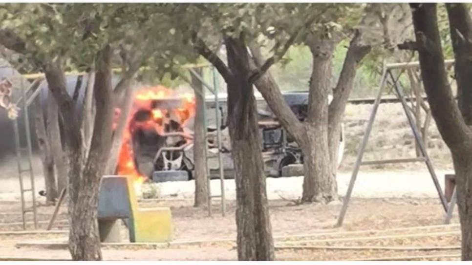 Fuerte enfrentamiento entre civiles armados deja vehículos calcinados en Elota Fuerte enfrentamiento entre civiles armados deja vehículos calcinados en Elota