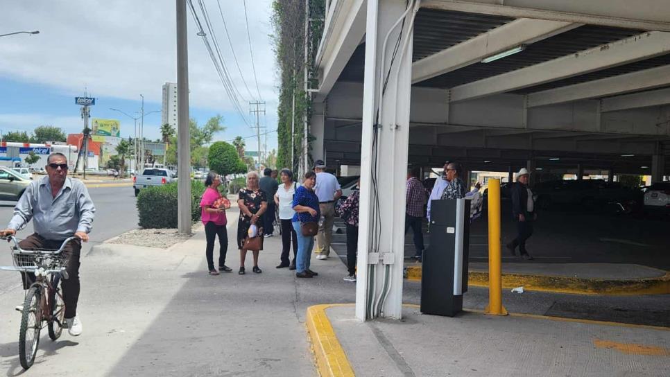 Extrabajadores del Ingenio Azucarero de Los Mochis denuncian venta irregular de terrenos Extrabajadores del Ingenio Azucarero de Los Mochis denuncian venta irregular de terrenos