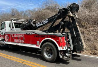 Carreteras de la zona rural de Mazatlán quedan libres a la circulación tras bloqueos y enfrentamientos