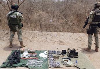 Detienen a una persona y decomisan armas, droga y dinero tras enfrentamiento en Sinaloa de Leyva