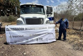 Marina rescata a chofer de pipa que fue secuestrado con todo y la unidad en Elota