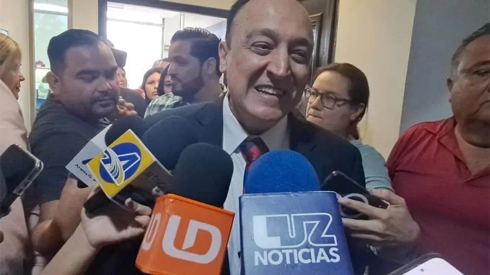 FOTO: Antonio Menéndez garantiza la gobernabilidad en el Ayuntamiento de Ahome a su llegada