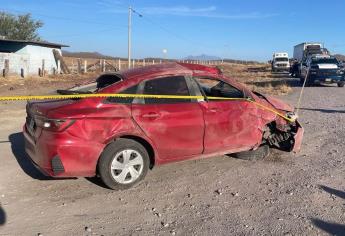 Hombre muere durante una volcadura en el poblado Las Milpas, al sur de Culiacán