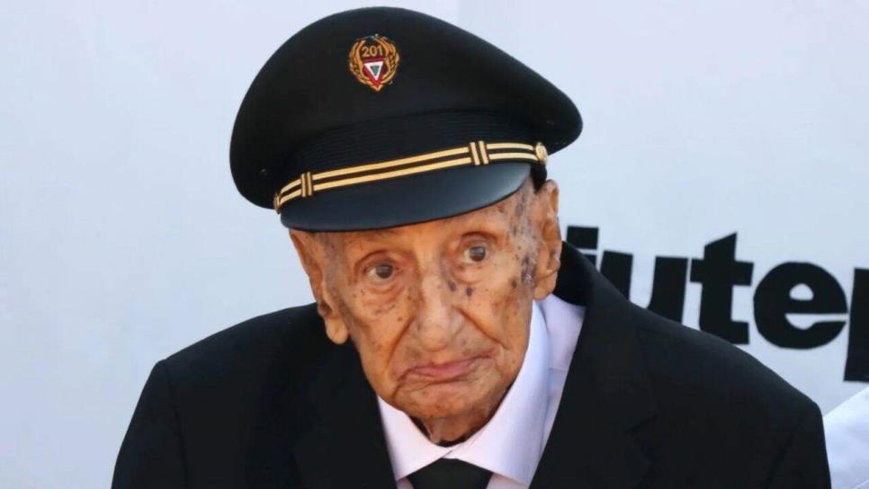 Fallece el héroe mexicano Maximiliano Gutiérrez Marín, último sobreviviente del Escuadrón 201 Fallece el héroe mexicano Maximiliano Gutiérrez Marín, último sobreviviente del Escuadrón 201