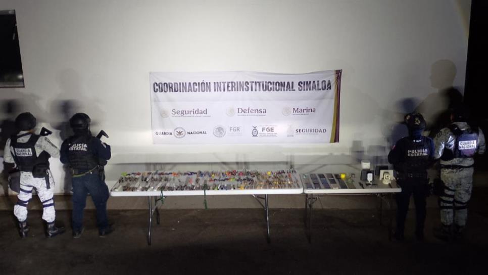 Revisan el Centro Penitenciario El Castillo, en Mazatlán; quitan celulares y hasta módems de internet Revisan el Centro Penitenciario El Castillo, en Mazatlán; quitan celulares y hasta módems de internet