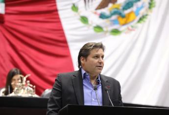 Mario Zamora propone regular trabajo sexual en México 
