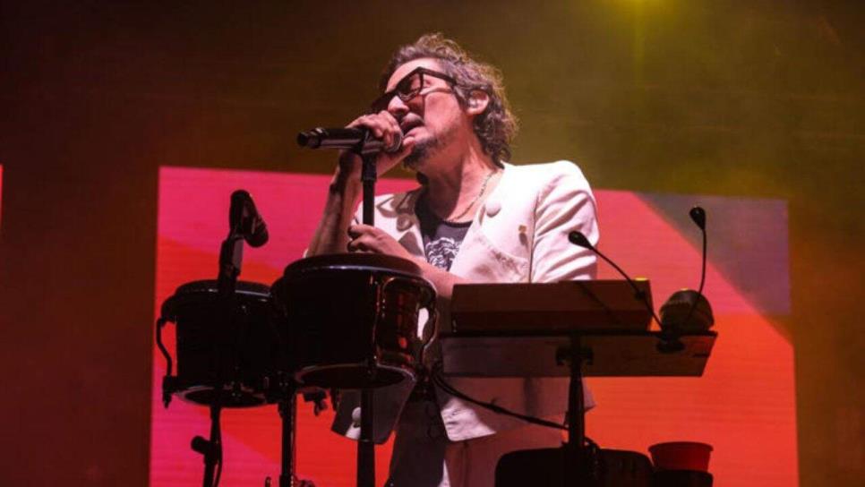 León Larregui agradece a fans por agotar boletos del concierto de Zoé en GNP Seguros León Larregui agradece a fans por agotar boletos del concierto de Zoé en GNP Seguros