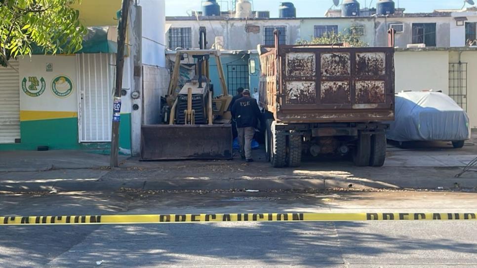Localizan a un hombre asesinado apuñaladas en su domicilio en Infonavit Barranco, en Culiacán Localizan a un hombre asesinado apuñaladas en su domicilio en Infonavit Barranco, en Culiacán