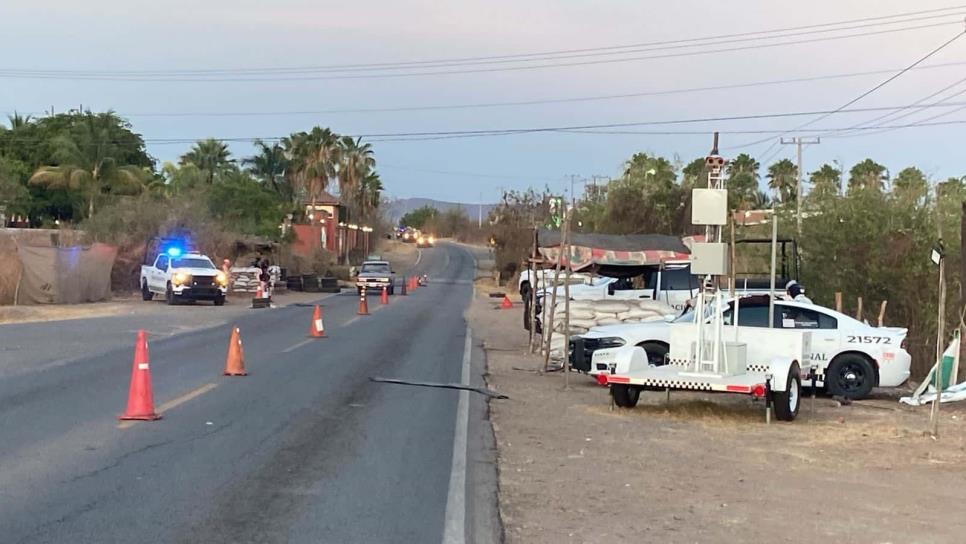 Militares se enfrentan a civiles armados en Carrizalejo, Culiacán Militares se enfrentan a civiles armados en Carrizalejo, Culiacán