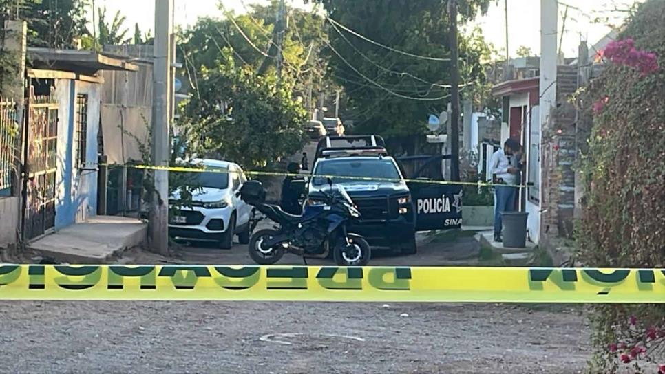 Atacan a balazos y privan de la libertad a un joven en Juntas del Humaya, Culiacán Atacan a balazos y privan de la libertad a un joven en Juntas del Humaya, Culiacán