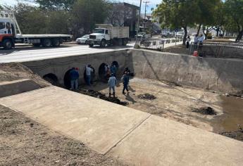 Estrella Palacios: Se limpiarán 45 km de canales pluviales este mes en Mazatlán