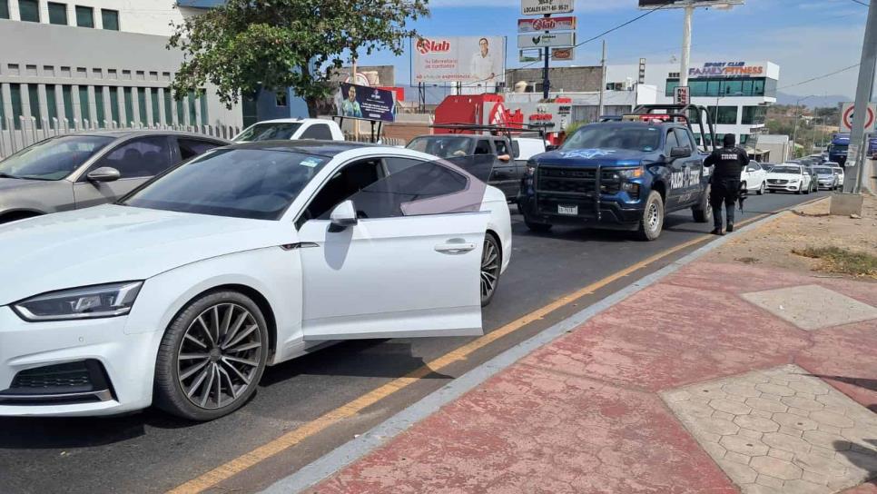 Despojan un vehículo y dejan un Audi en el sector Montebello de Culiacán Despojan un vehículo y dejan un Audi en el sector Montebello de Culiacán