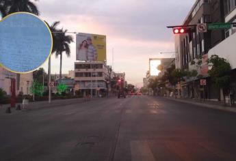 Culiacán amanece con mantas colgadas con denuncias en contra de mandos militares