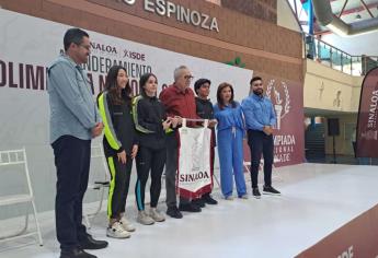 Rubén Rocha Moya abandera a la Delegación Sinaloense rumbo a la Olimpiada Nacional 2025