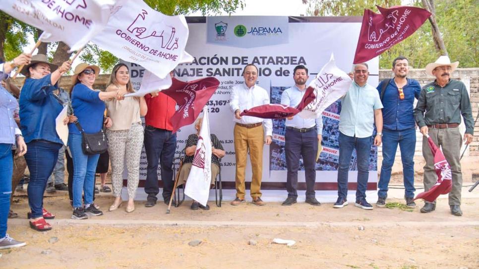 Antonio Menéndez pone en marcha obras de rehabilitación de drenaje en El Carrizo y San Miguel Zapotitlán Antonio Menéndez pone en marcha obras de rehabilitación de drenaje en El Carrizo y San Miguel Zapotitlán