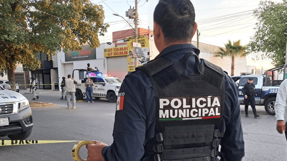 Dejan un cuerpo emplayado en la colonia Ignacio Allende, en Culiacán Dejan un cuerpo emplayado en la colonia Ignacio Allende, en Culiacán