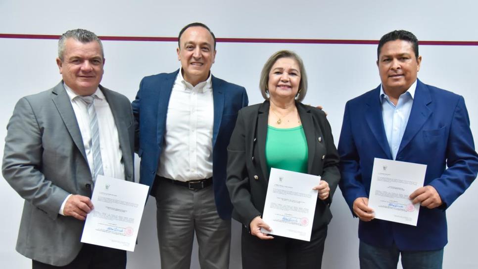 Rinden protesta a titulares de Comunicación Social, Arte y Cultura, y Bienestar en Ahome Rinden protesta a titulares de Comunicación Social, Arte y Cultura, y Bienestar en Ahome