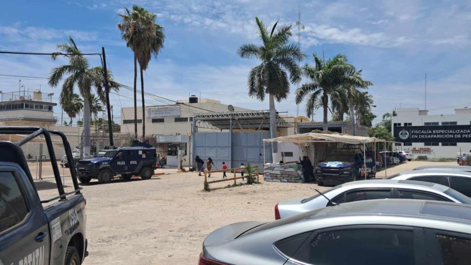 Mujer pierde la vida mientras estaba de visita en el penal de Culiacán Mujer pierde la vida mientras estaba de visita en el penal de Culiacán