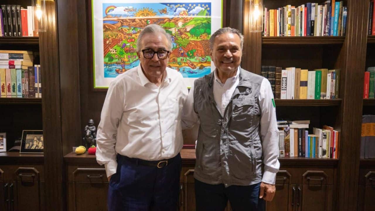 Con esto, el total de casas a edificar ahora es de 32 mil 500, de las cuales 15 mil serán construidas por parte de la Comisión Nacional de Vivienda (Conavi), en un esfuerzo colaborativo con el propio Infonavit