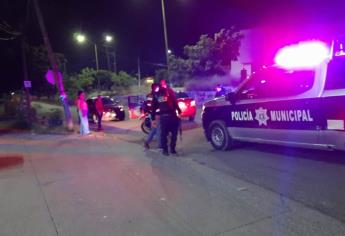 Tres jóvenes son heridos a balazos en un expendio de cerveza en el campo el 10 en Culiacán