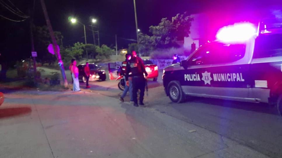 Tres jóvenes son heridos a balazos en un expendio de cerveza en el campo el 10 en Culiacán Tres jóvenes son heridos a balazos en un expendio de cerveza en el campo el 10 en Culiacán