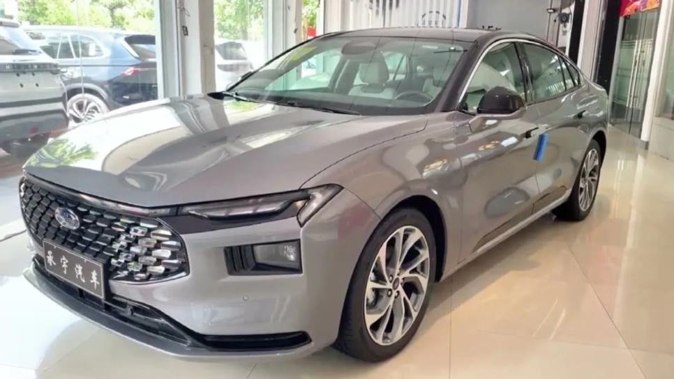 Ford lanza su mejor sedán híbrido hasta el momento; un equilibrio perfecto entre precio y rendimiento Ford lanza su mejor sedán híbrido hasta el momento; un equilibrio perfecto entre precio y rendimiento