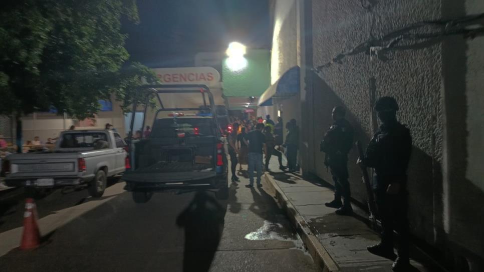 Muere en hospital militar que resultó herido en volcadura durante el enfrentamiento de La Palma, Navolato Muere en hospital militar que resultó herido en volcadura durante el enfrentamiento de La Palma, Navolato