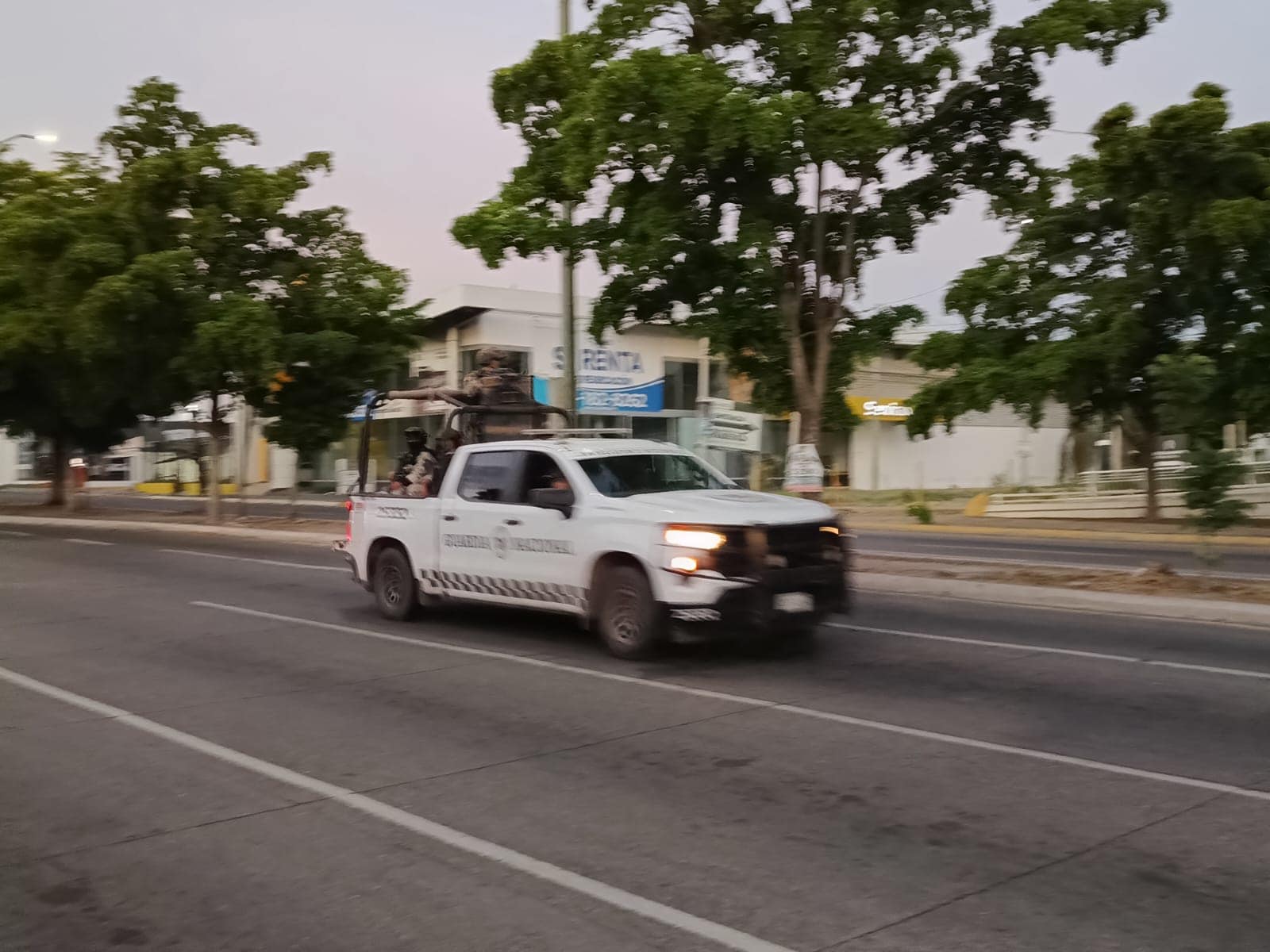 Atacan a balazos a elemento de la Guardia Nacional en el Malecón Nuevo de Culiacán