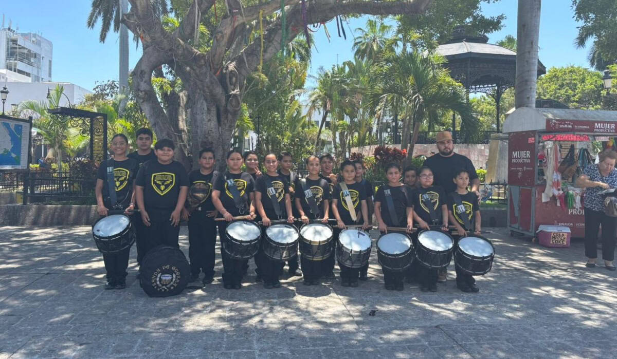 Niños detrás de un sueño: la banda de guerra que quiere poner en alto a Mazatlán
