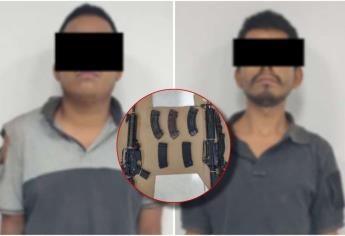 Detienen a dos hombres en Portezuelo, Culiacán con armas largas y equipo táctico