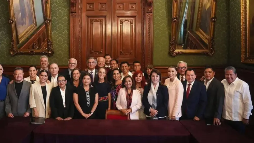 Rubén Rocha Moya se reúne con Claudia Sheinbaum en CDMX