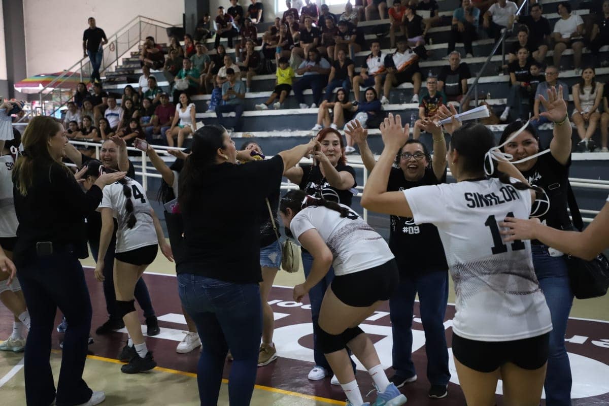 Sinaloa gana medalla de oro en Voleibol de Sala de Olimpiada Nacional