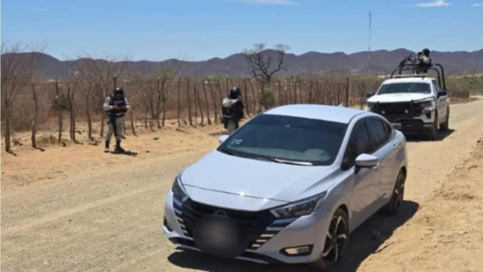 Autoridades aseguran un vehículo, municiones y equipo táctico en El Fuerte Autoridades aseguran un vehículo, municiones y equipo táctico en El Fuerte
