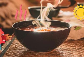 ¿Es recomendable comer caldos calientes cuando hace un calor extremo? Así se acostumbra en Sinaloa
