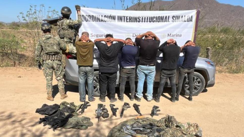 Rescatan a 2 personas privadas de la libertad; hay 6 detenidos, armamento y vehículos asegurados Rescatan a 2 personas privadas de la libertad; hay 6 detenidos, armamento y vehículos asegurados