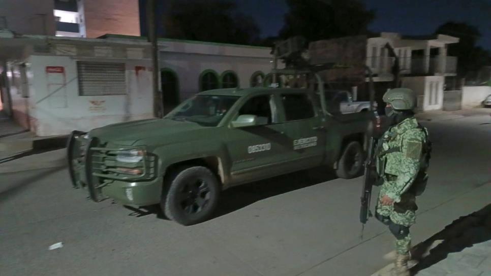 Presunto sicario es abatido por militares durante un enfrentamiento en Villa Juárez, Navolato Presunto sicario es abatido por militares durante un enfrentamiento en Villa Juárez, Navolato