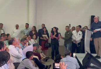 “No se peleen”, Rubén Rocha llama a regidores de Ahome a la unidad