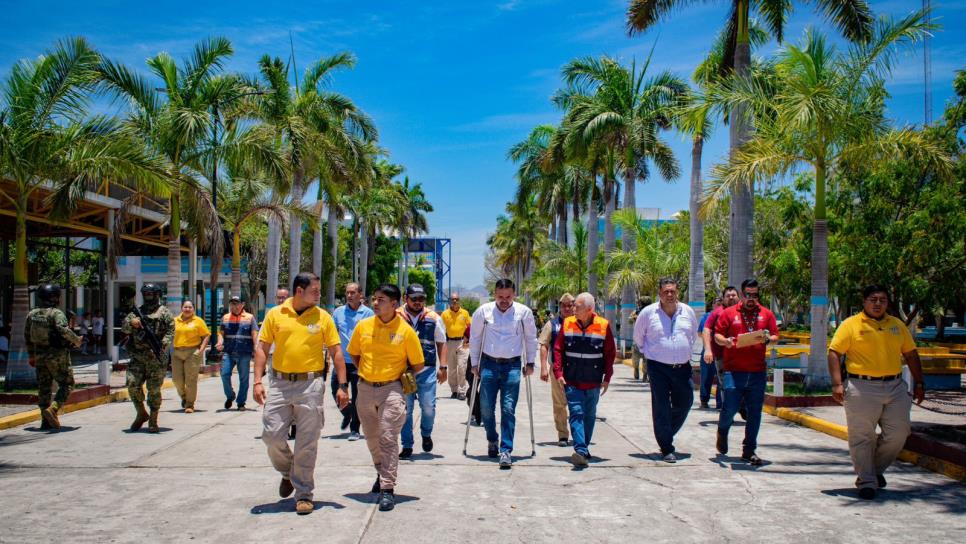 Ante amenaza de lluvias, preparan 8 refugios temporales en Mazatlán Ante amenaza de lluvias, preparan 8 refugios temporales en Mazatlán