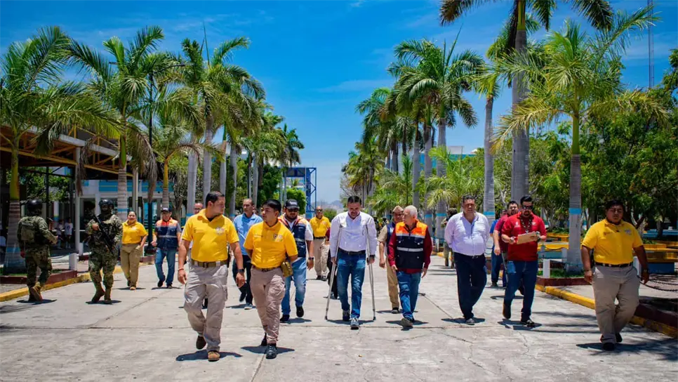 Autoridades recorrieron los albergues habilitados. (FOTO: Enrique Chan).
