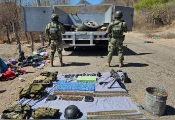 Tras agresión, militares aseguran vehículo blindado, armas, municiones y equipo táctico en Tepuche, Culiacán