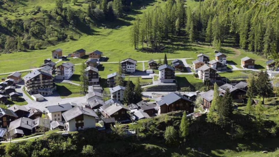 Tragedia en Suiza: Deslave de glaciar sepulta un pueblo entero | VIDEO Tragedia en Suiza: Deslave de glaciar sepulta un pueblo entero | VIDEO