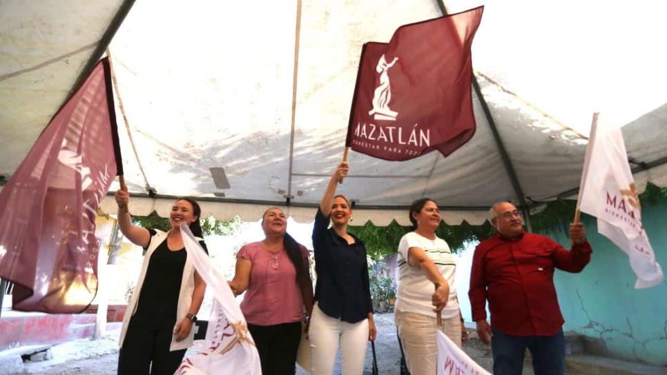 Gobierno de Mazatlán da banderazo a pavimentación en Valles del Ejido; una obra pedida desde hace 30 años Gobierno de Mazatlán da banderazo a pavimentación en Valles del Ejido; una obra pedida desde hace 30 años