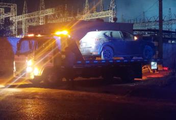 Guardia Nacional asegura camioneta con droga, armas largas y equipo táctico en Los Mochis