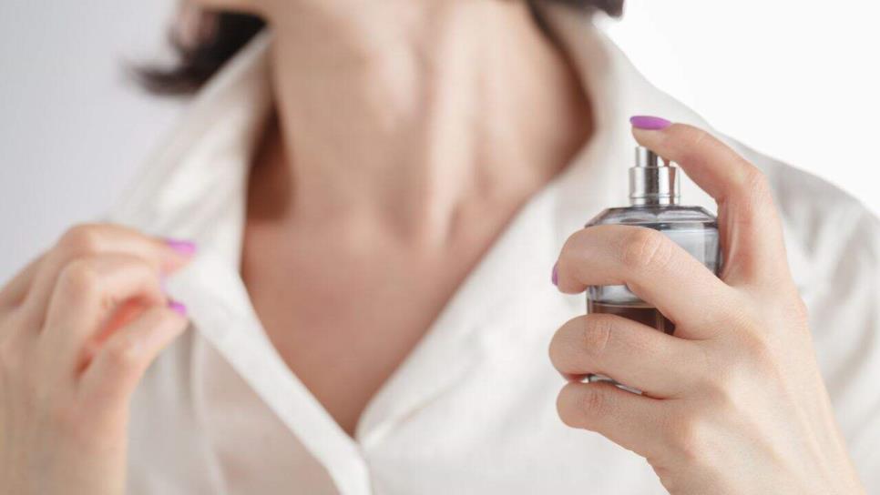 Tips para que el perfume dure más en tu piel Tips para que el perfume dure más en tu piel