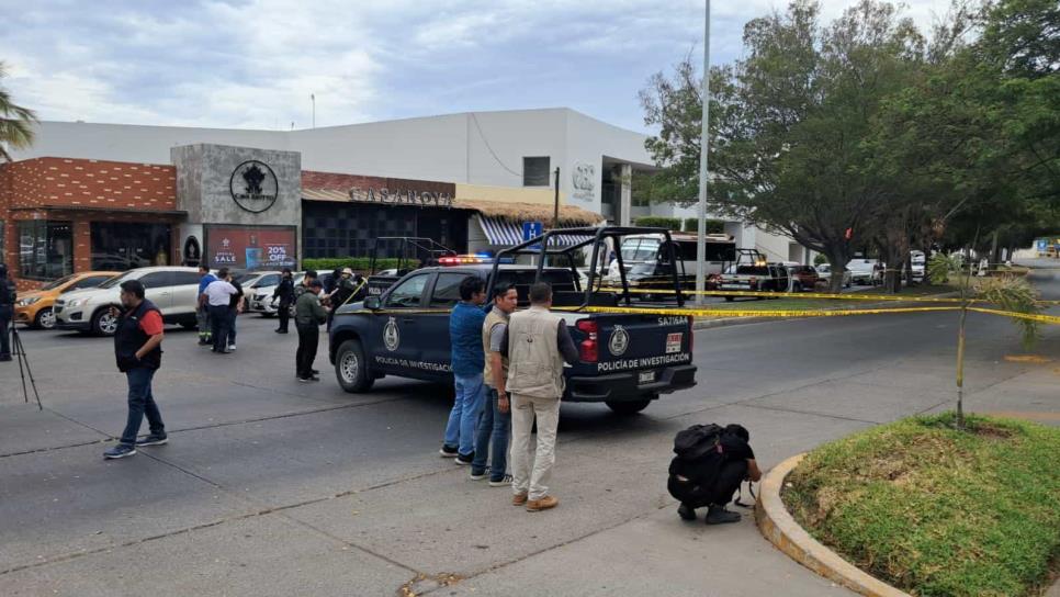 Arrojan un cuerpo en la zona comercial del Tres Ríos, en Culiacán Arrojan un cuerpo en la zona comercial del Tres Ríos, en Culiacán