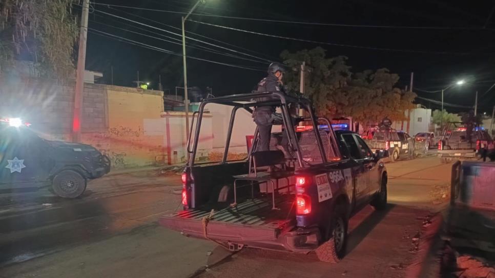Golpean y roban cartuchos a elemento de la Policía Estatal, en Culiacán Golpean y roban cartuchos a elemento de la Policía Estatal, en Culiacán